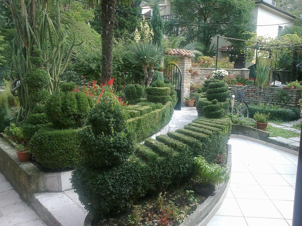 Apartment City Garden Kotor Phòng bức ảnh