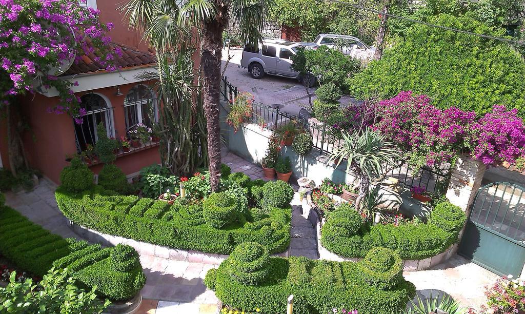 Apartment City Garden Kotor Phòng bức ảnh